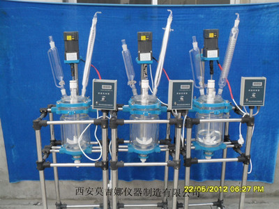 供應100L雙層玻璃反應釜-西安莫吉娜儀器制造